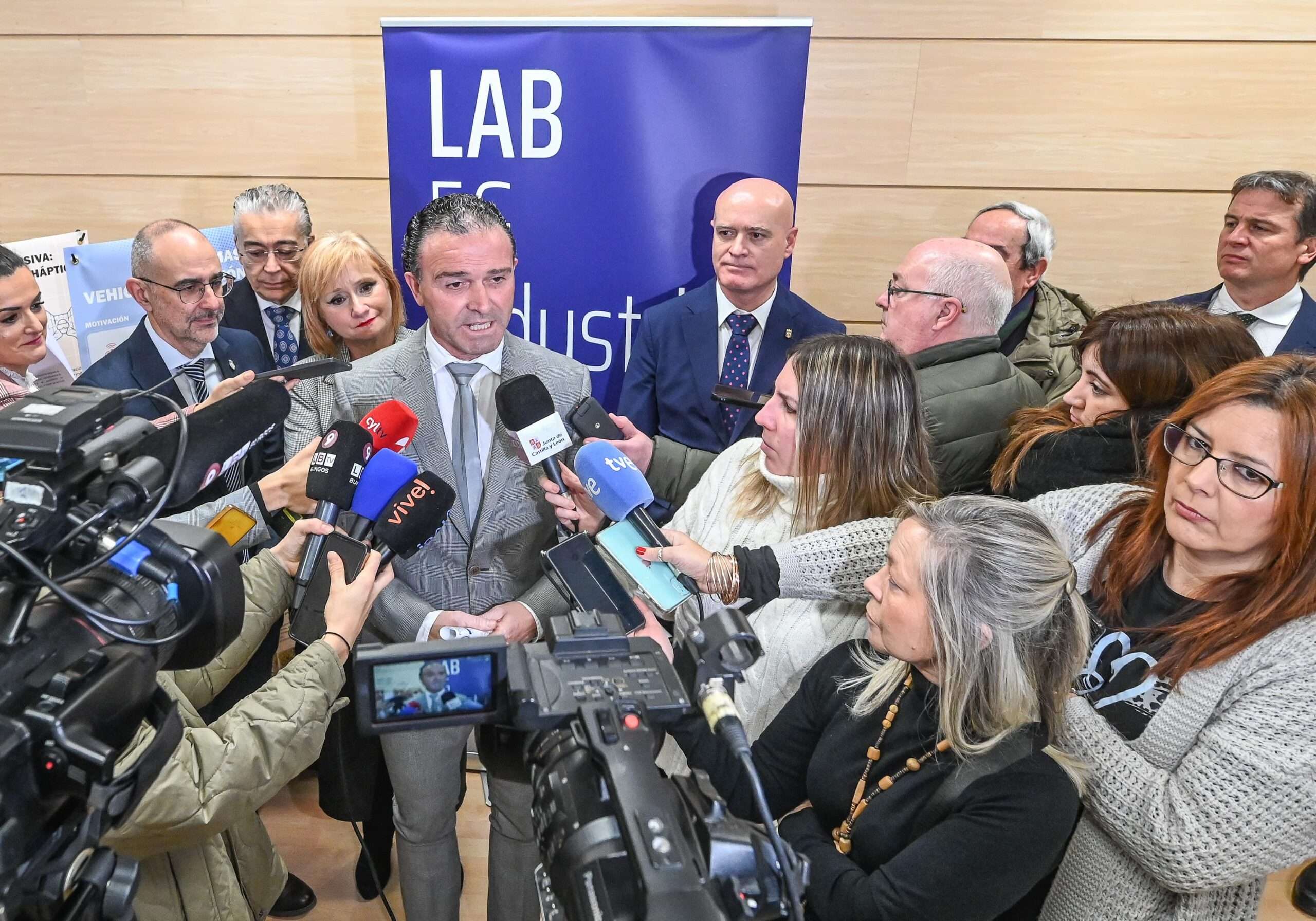 Disponible el contenido completo del acto de inauguración de POLEA Lab